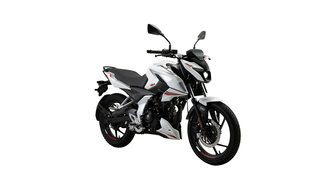 Bajaj Pulsar N150 Right Front Three Quarter