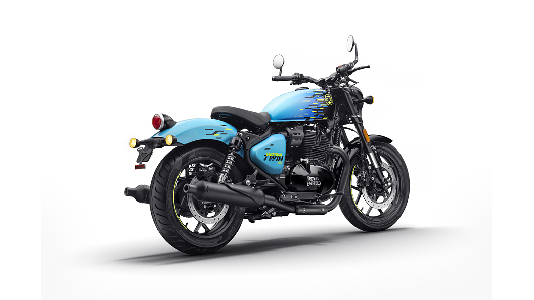 Royal Enfield Shotgun 650 Right Rear Three Quarter